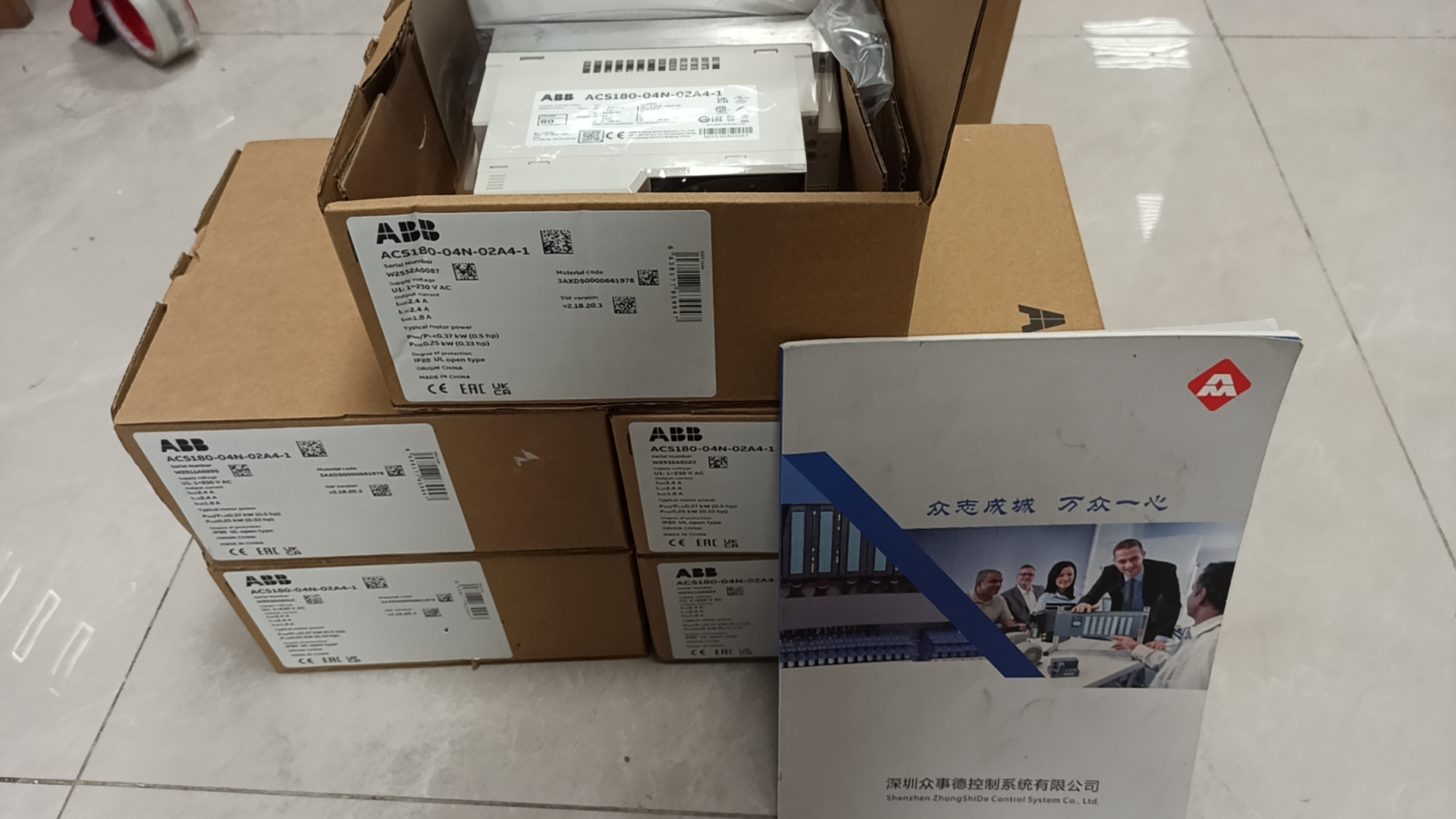 ABB ACS180-04N-02A4-1 紧凑型通用变频器